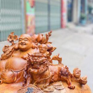 Di Lặc Ngũ Phúc Thuần Nghê Gỗ Nu Hương Ngang 70cm [41,000,000] (5)