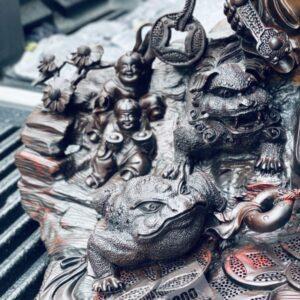 Di Lạc Ngũ Phúc Thuần Nghê Ngồi Gốc Tùng Gỗ Trắc Đỏ Đen Cao 80cm [41,000,000] (9)