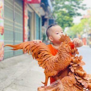 Gia Đình Gà – Gỗ Hương Ta [13,600,000] (2)