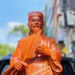 Khổng Minh Tiên Sinh Đế Chạm Tùng Gỗ Hương Đá Cao 1m10 [9,600,000] (3)