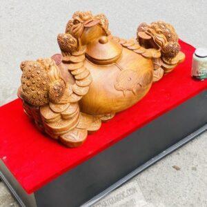 Tam Cóc Trần Bình Tài Lộc Gỗ Hương Ta Ngang 65cm [6,700,000] (3)