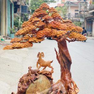 Tam Dương Khai Thái Gỗ Hương Ta Ôm Đá Cao 1m27 [19,600,000] (2)