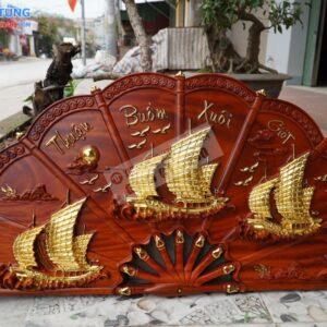 Tranh Quạt Gỗ Thuận Buồm Xuôi Gió Gỗ Hương Đỏ 120cm VIP