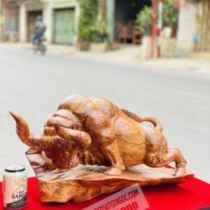 Tượng Bò Tót Phong Thủy Gỗ Cẩm Việt Ngang 60cm [7,800,000] (2)