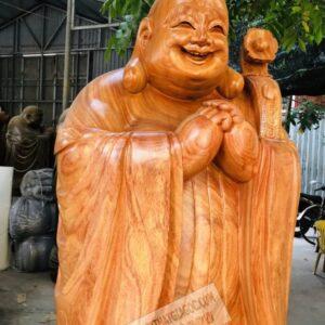 Tượng Di Lặc Chúc Phúc Cao 2M gỗ Hương Đỏ [40,000,000] (7)