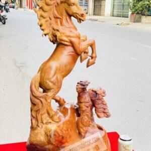 Tượng Nhất Mã Phi Thiên Gỗ Hương Ta Cao 77cm [6,400,000] (5)