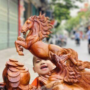 Tượng Song Mã Uyên Ương Gỗ Hương Ta Cao 75cm [8,600,000] (5)